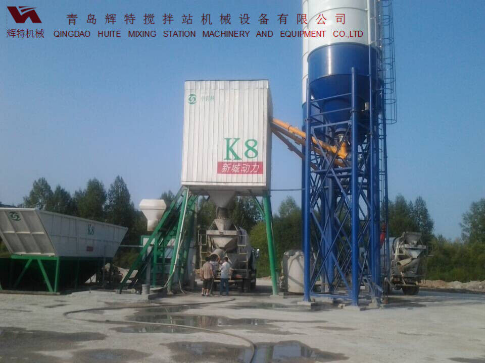 輝特混凝土攪拌站HZS50攪拌性能強(qiáng)，攪拌均勻、迅速，生產(chǎn)效率高