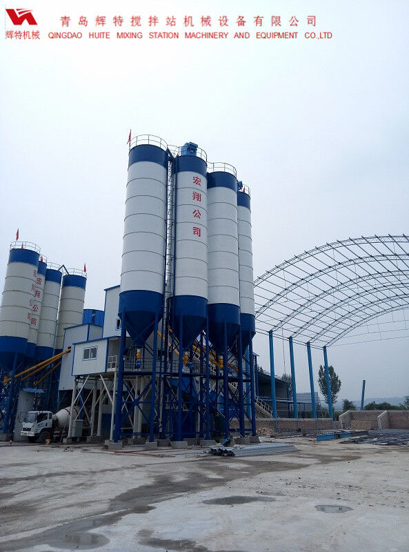 輝特混凝土攪拌站HZS120---直觀的操作畫(huà)面，簡(jiǎn)單易懂