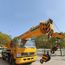 森源12噸汽車吊 油電兩用建筑農(nóng)用吊車 單板起重機 運轉(zhuǎn)移動靈活利強