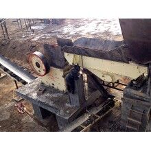 小型顎式破碎機(jī)，霸氣側(cè)漏碎石子