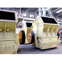 在砂石緊缺的非常時期，小型碎沙機(jī)發(fā)揮大作用